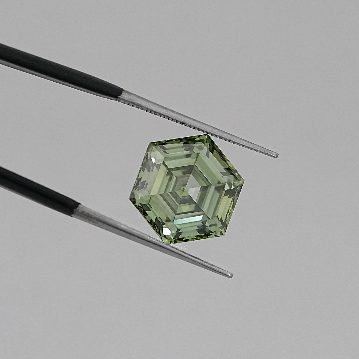 Fancy Vivid Green Step Cut Hexagonal Loose Diamond