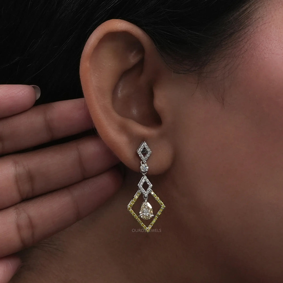 Kite Shape Pear Diamond Dangle Earrings Earrings