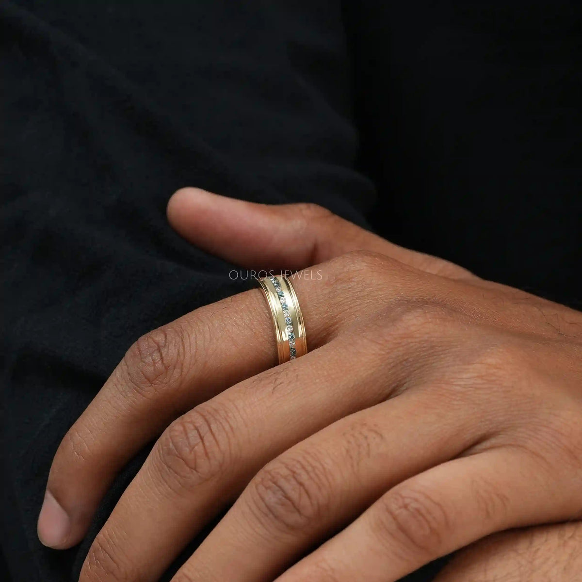Men's Blue Round Cut Lab Diamond Band