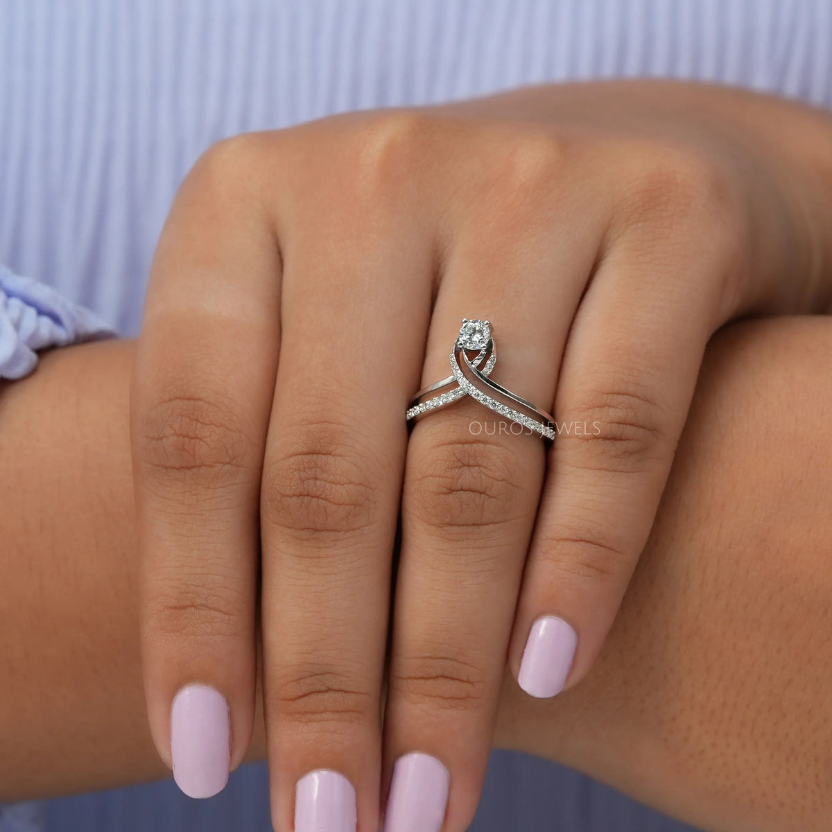Curved Round Cut Lab Grown Diamond Wedding Band