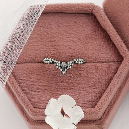 Rose Cut Round Diamond Cluster Curved Ring Ring