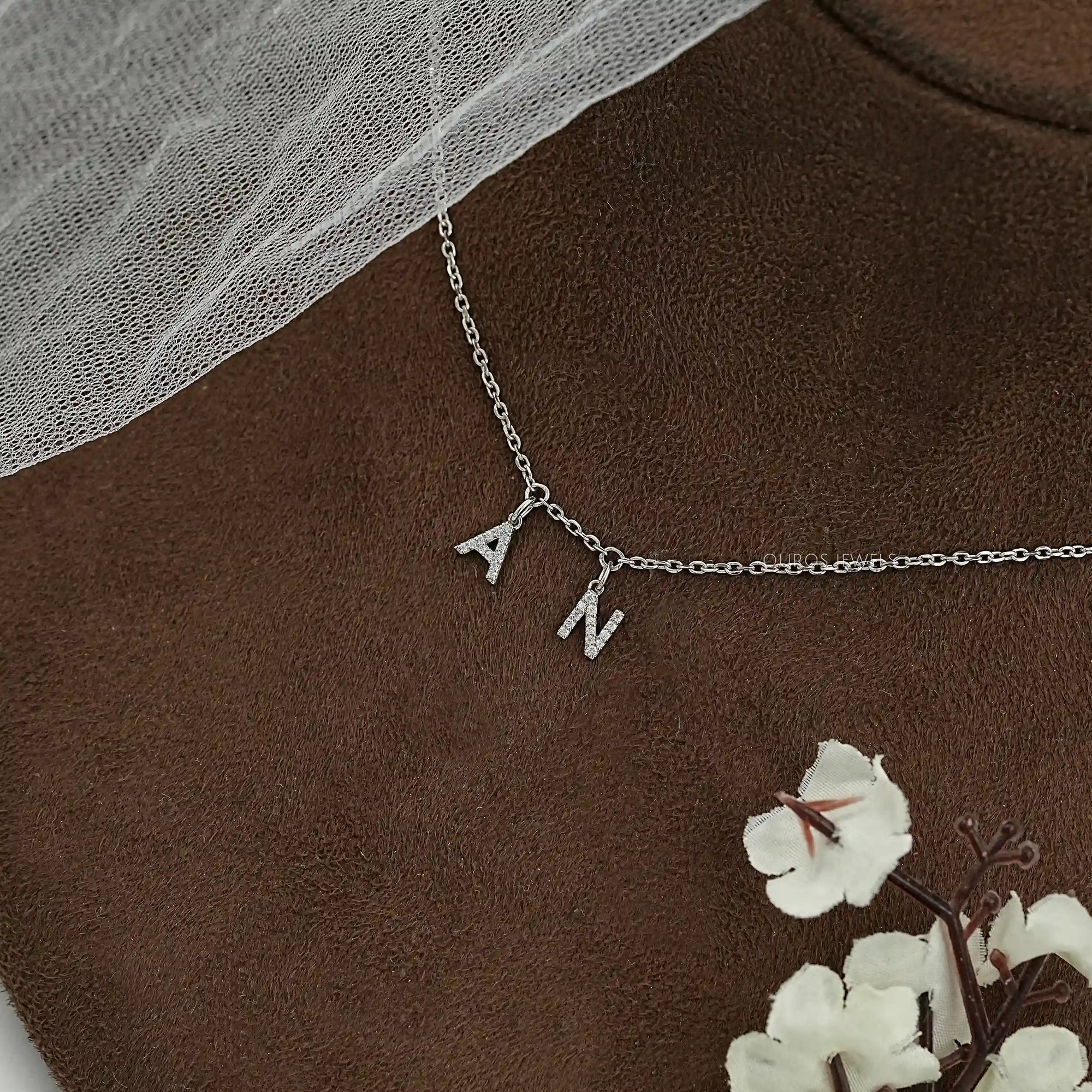 Round Diamond Customize AN Letter Charms Pendant Necklaces