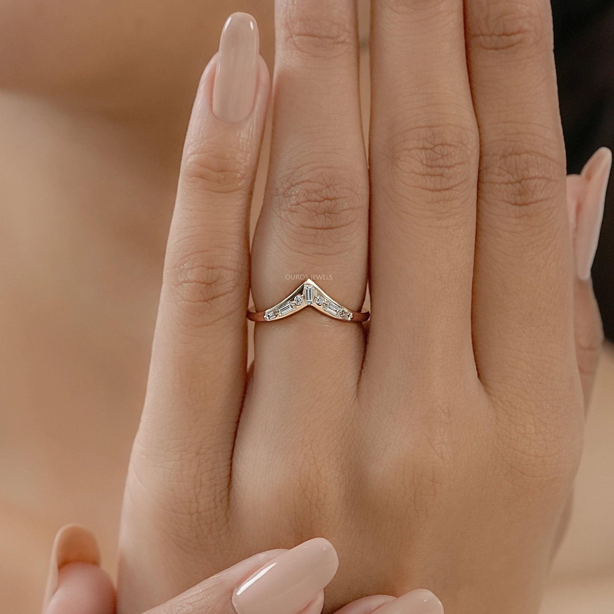 Tappered Baguette And Round Diamond Curved Band Ring