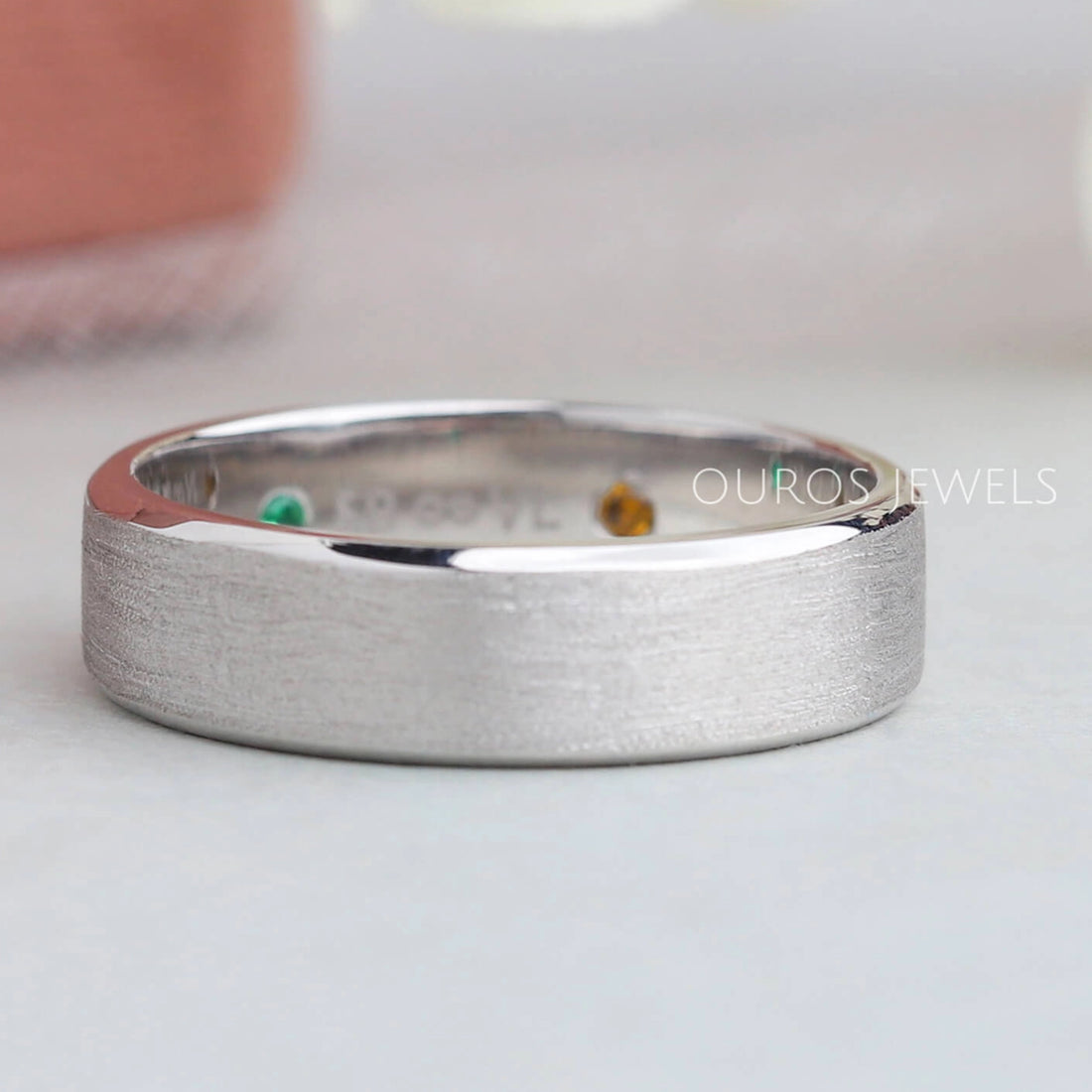 Round Cut Gemstone Inside Diamond Band