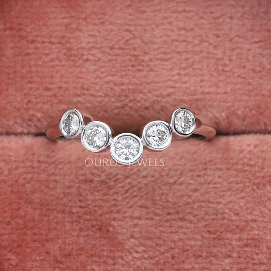 Bezel Set Round Cut Lab Diamond Curved Ring