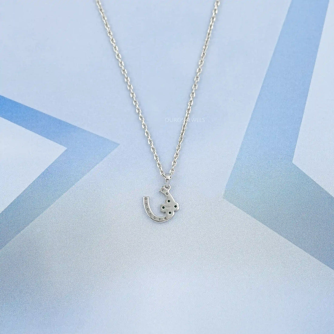 Round Green Gemstone Leaf Charm Pendant Necklaces