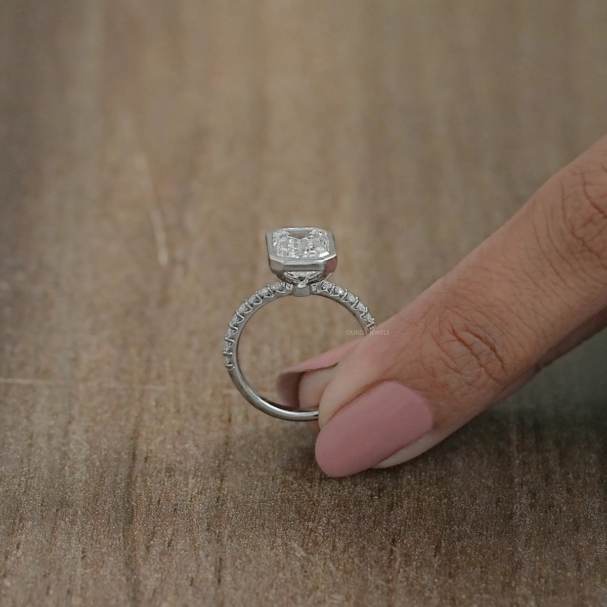 Bezel Set Emerald Lab Diamond Solitaire Accent Ring Ring