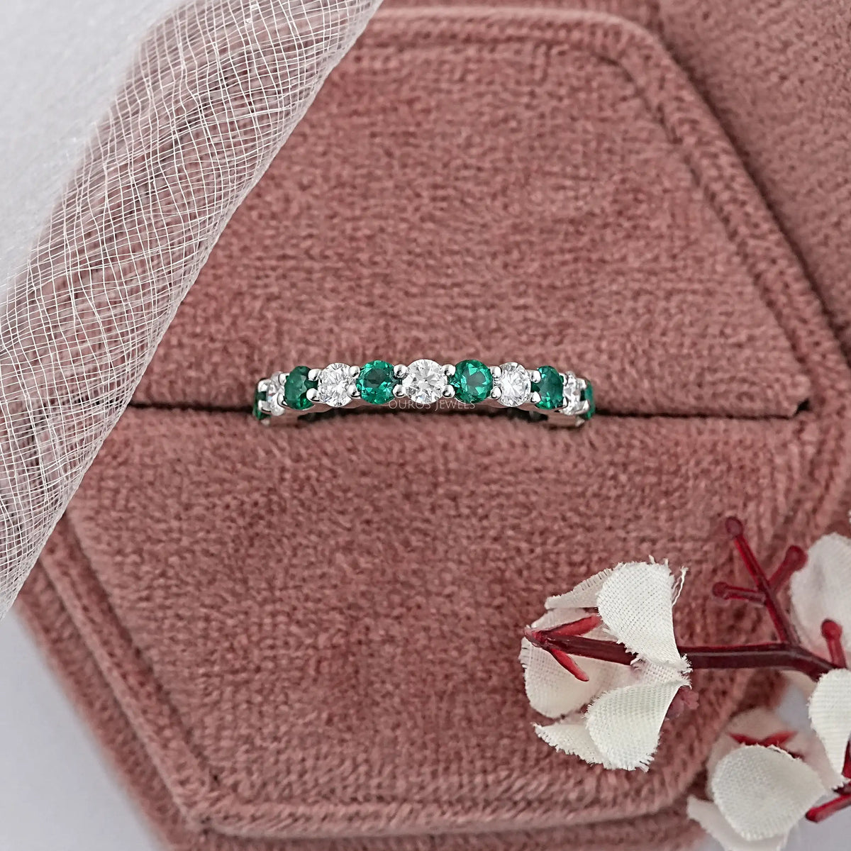 Emerald Gemstone And Round Diamond Wedding Band Rings