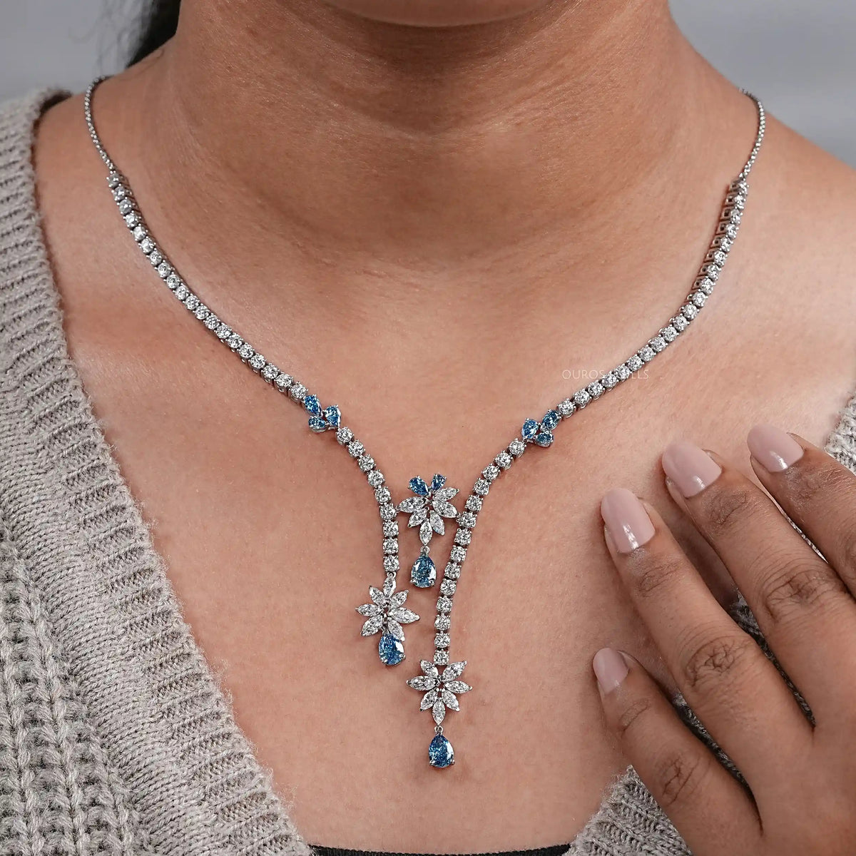 Lab Diamond And Blue Pear Diamond Cluster Necklace Necklaces