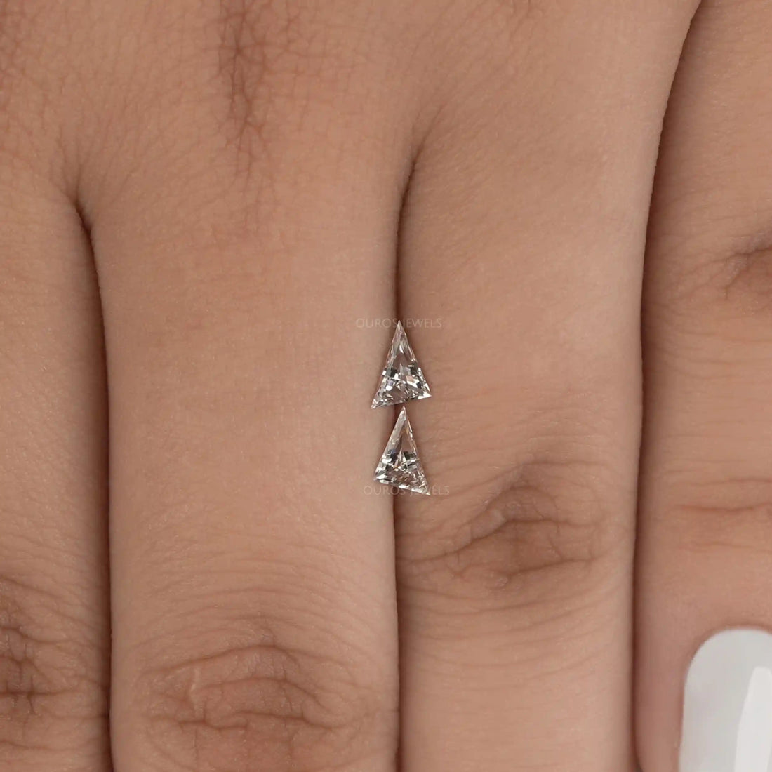 Long Triangle Shape Lab Diamond Matching Pair Loose