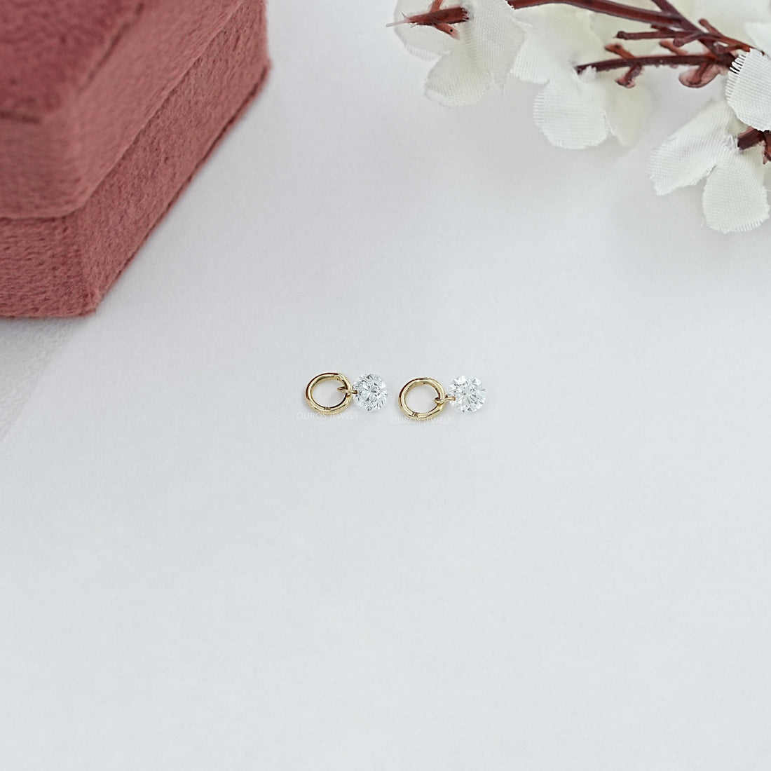 Pear Lab Diamond Drill Charm Earring