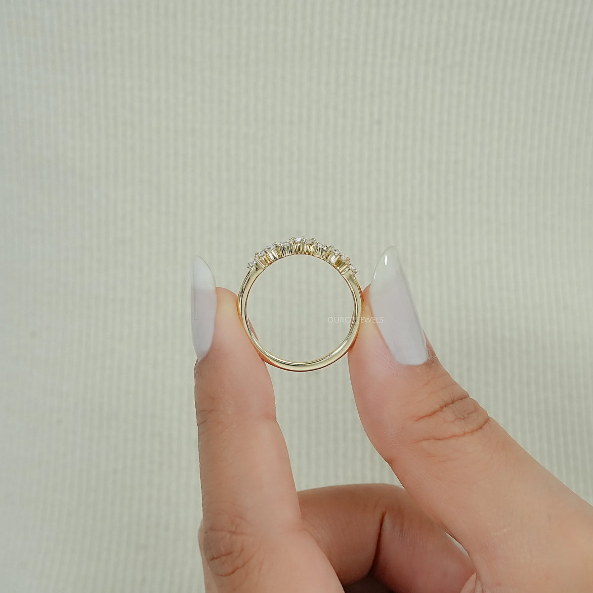 Rose Cut Round Diamond Curved Engagement Ring Ring