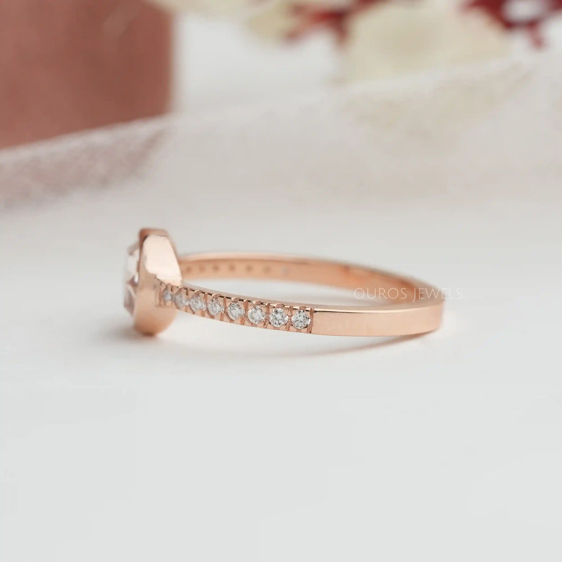 Rose Cut Oval Lab Grown Accent Diamond Ring Ring