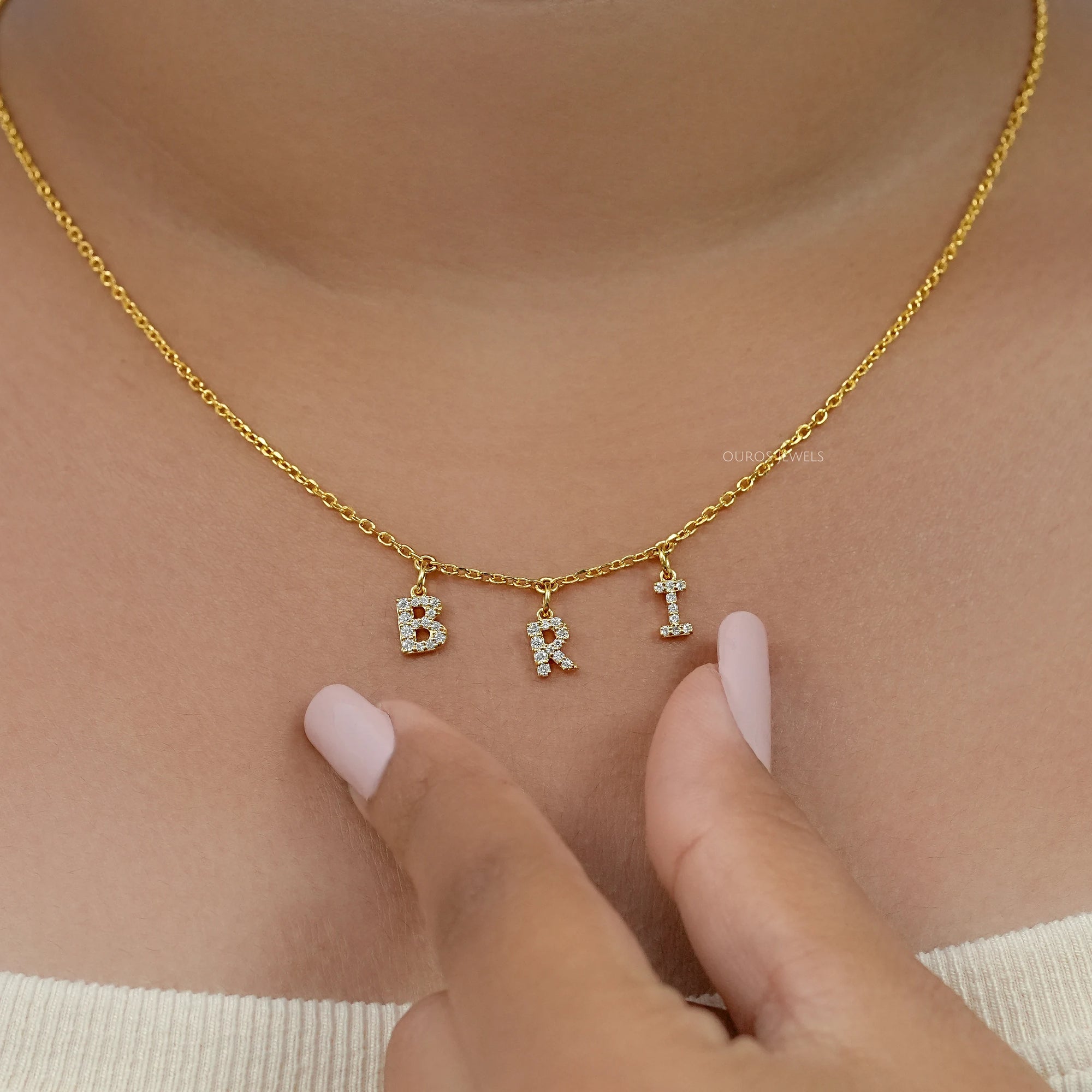 BRI Letter Customize Round Lab Pendant Necklaces