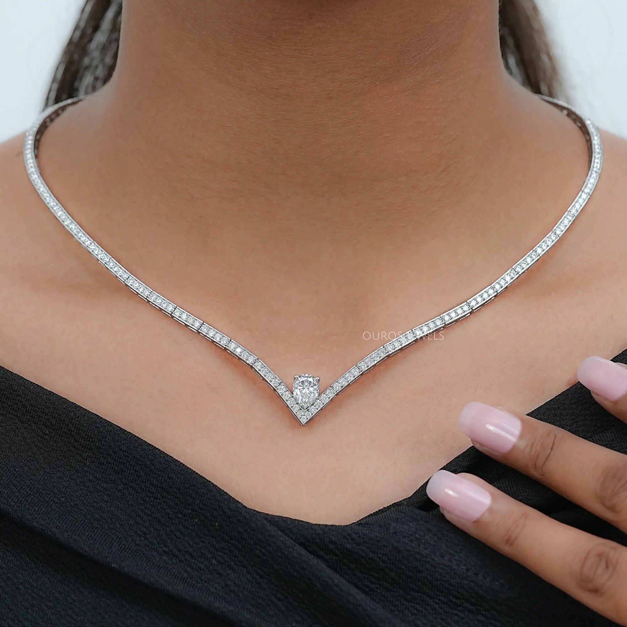 Heart And Round Cut Diamond Tennis Necklace