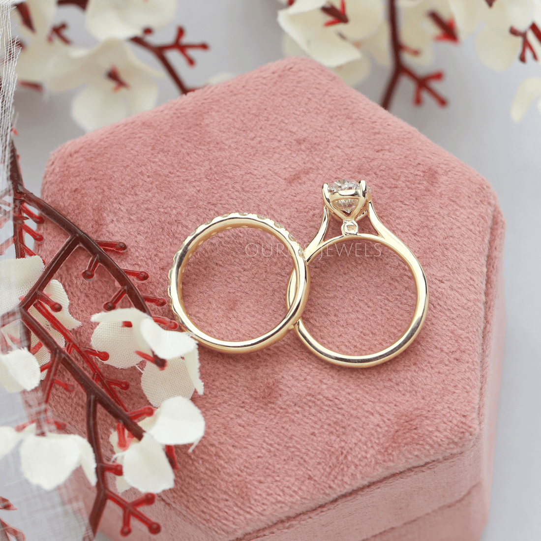 Oval Cut Lab Grown Bridal Diamond Ring Set Ring