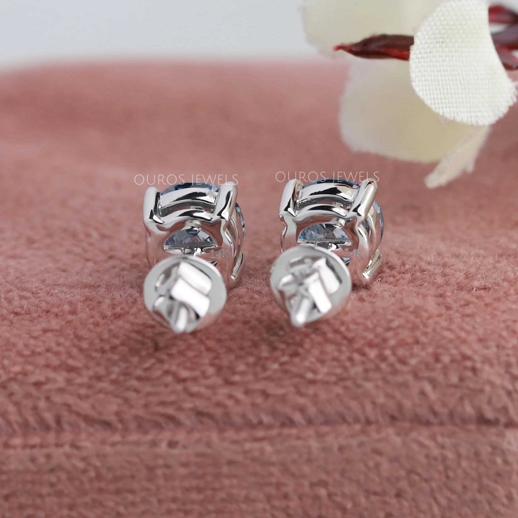 Blue Round Solitaire Stud Earrings Earring